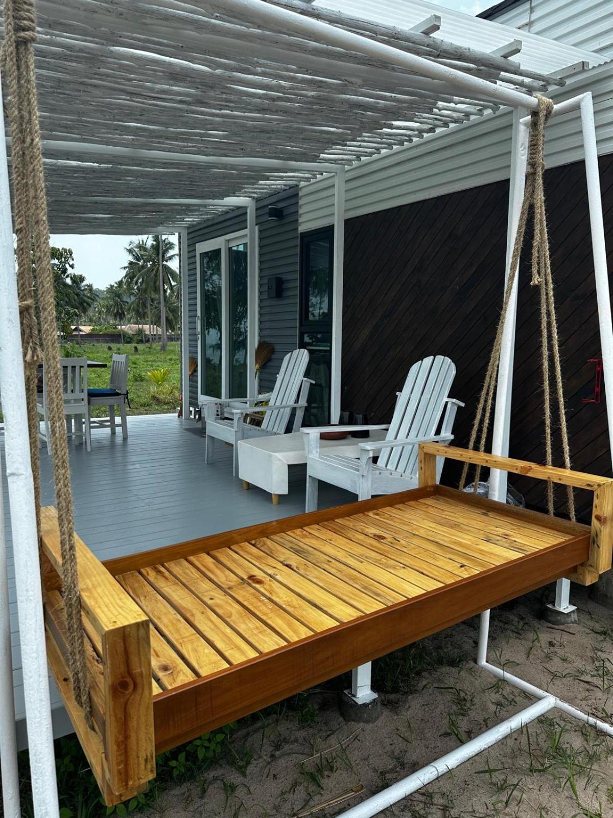 Beachfront Tiny House, Koh Samui, Thailand By Thaniie Ferienhaus Amphoe Koksamui
