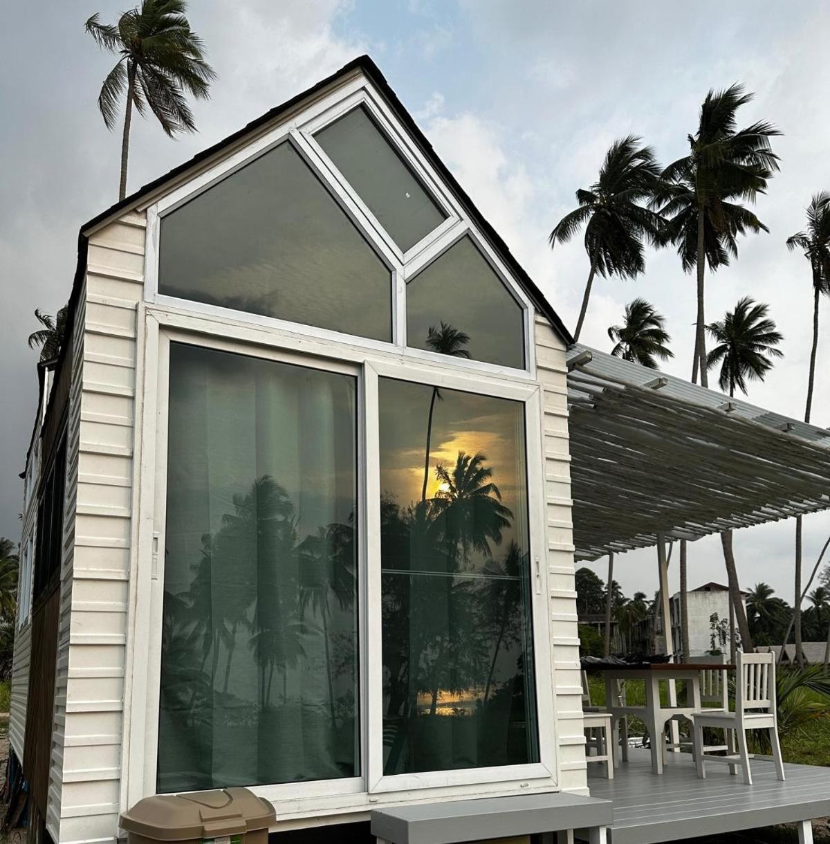 Ferienhaus Beachfront Tiny House, Koh Samui, Thailand By Thaniie Amphoe Koksamui