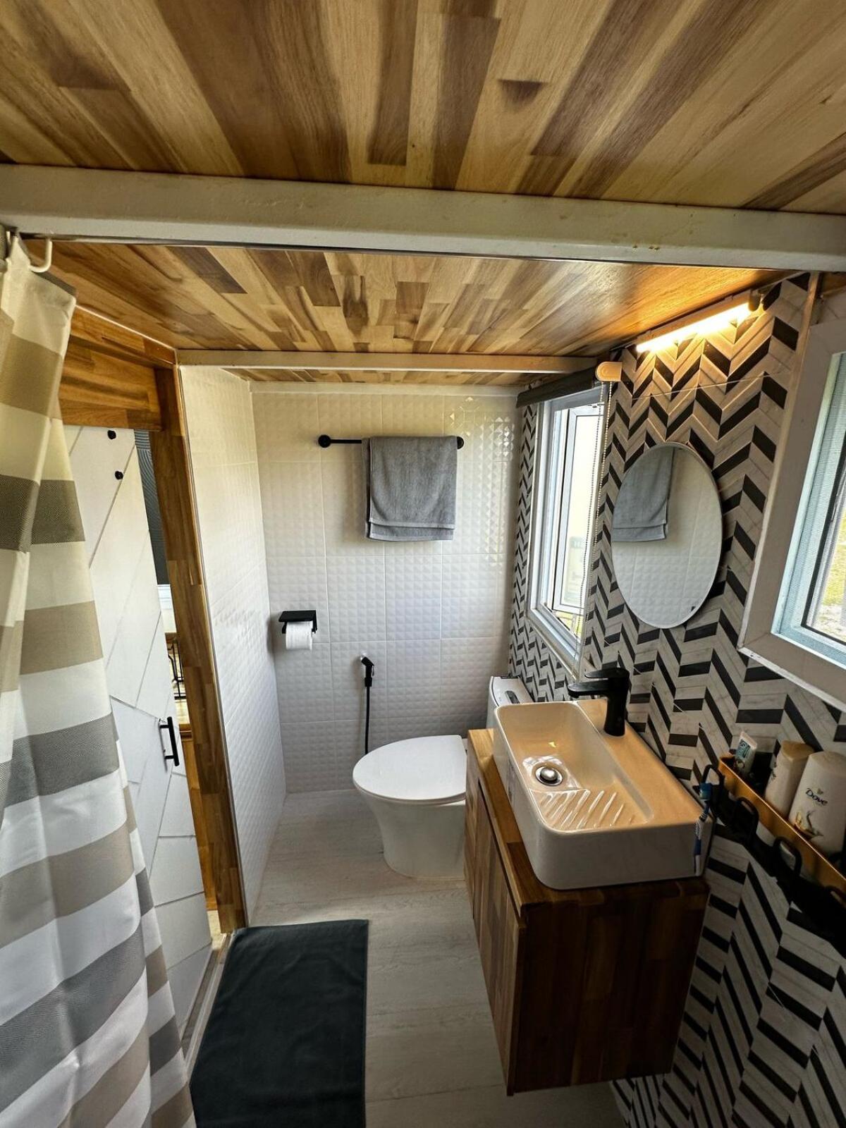 Beachfront Tiny House, Koh Samui, Thailand By Thaniie Ferienhaus *